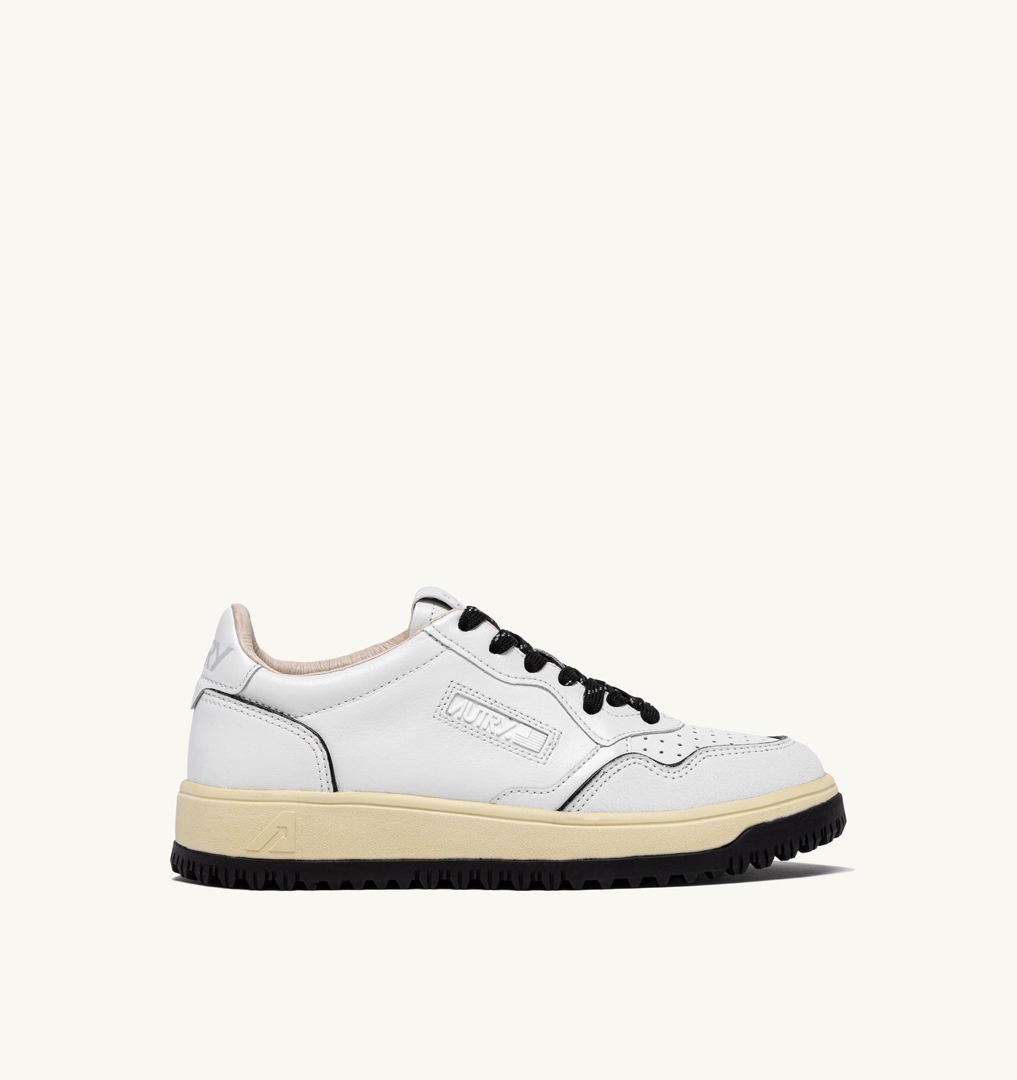 SNEAKERS GOLF LOW IN PELLE COLORE BIANCO E NERO